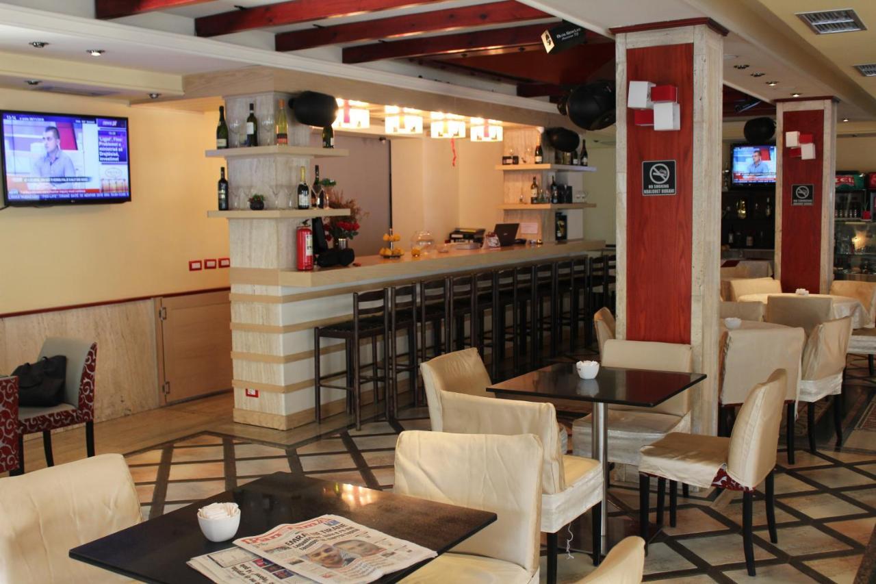 Hotel Piemonte Tirana Extérieur photo