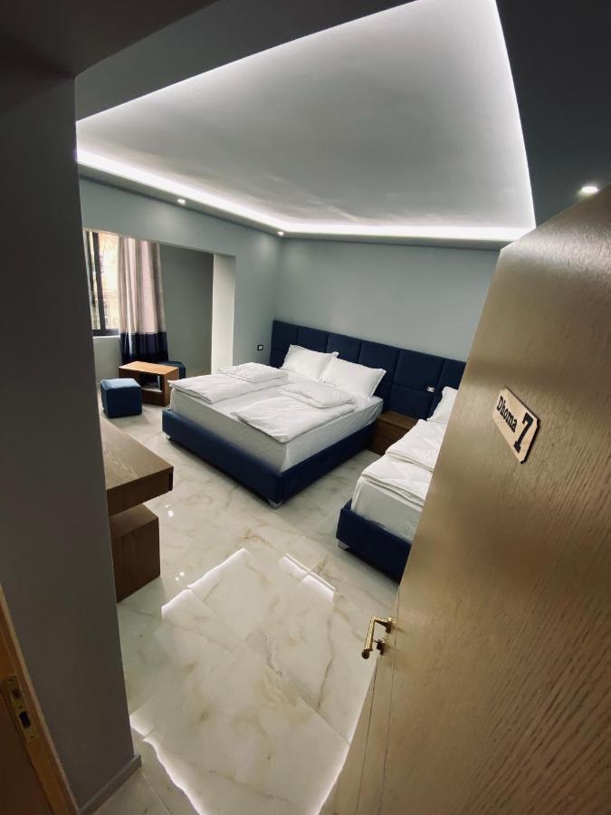 Hotel Piemonte Tirana Extérieur photo
